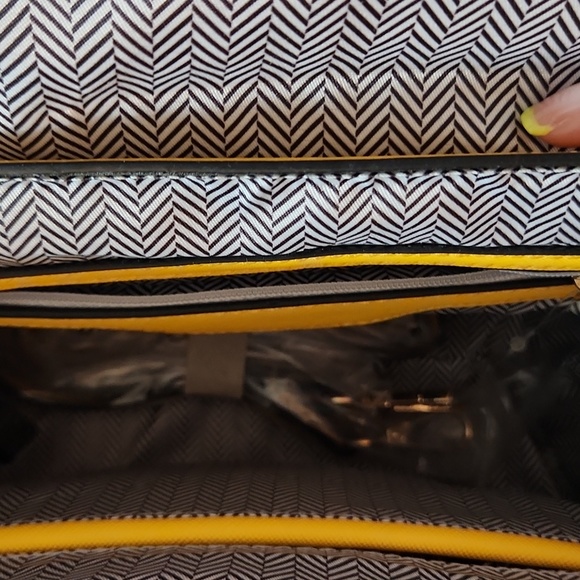 Purse - Picture 6 of 6